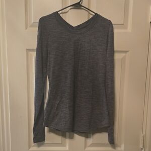 Lululemon Gray Long Sleeve Women's Top